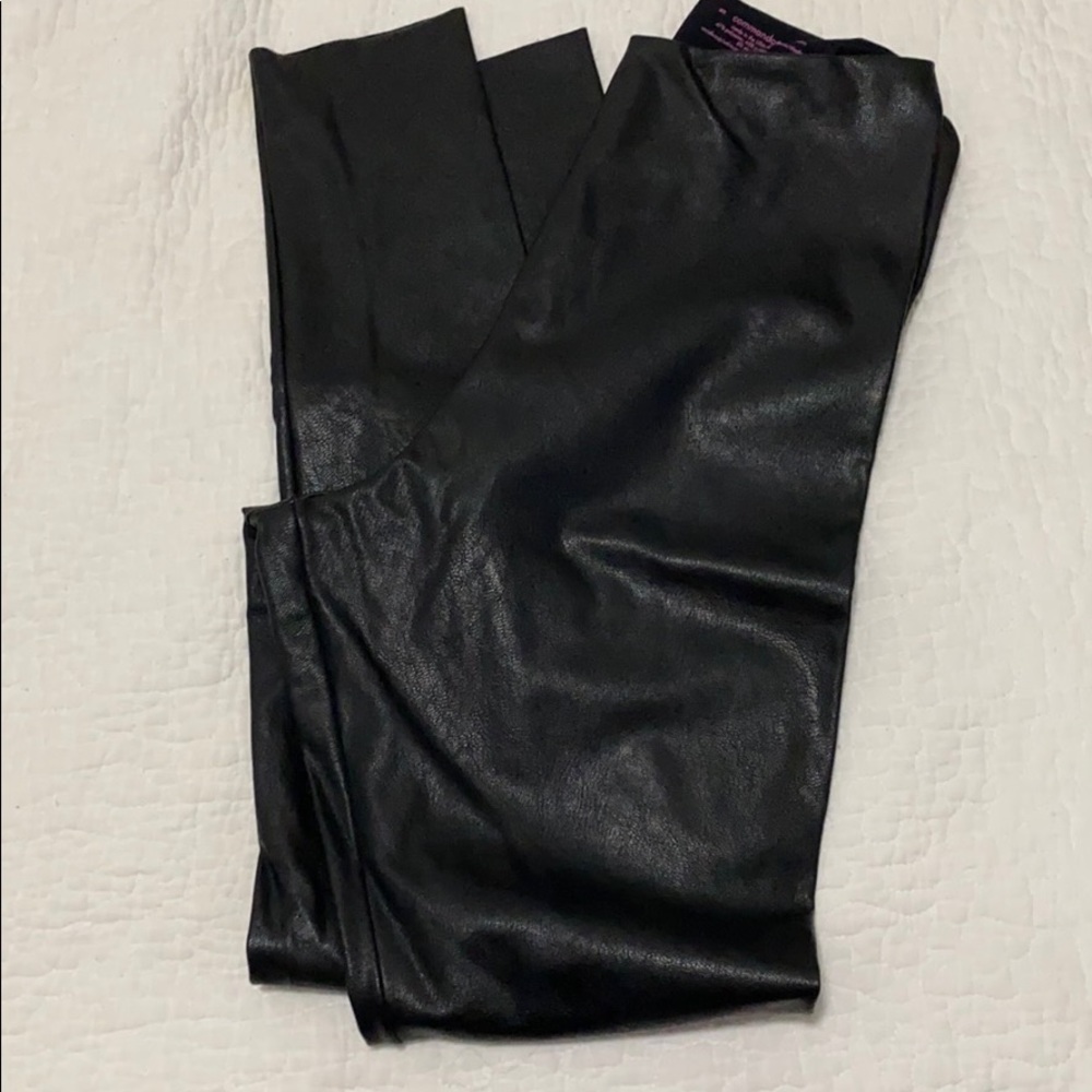 Commando faux leather leggings